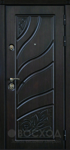 Фото стальная дверь Трёхконтурная дверь с зеркалом №11 с отделкой Порошковое напыление